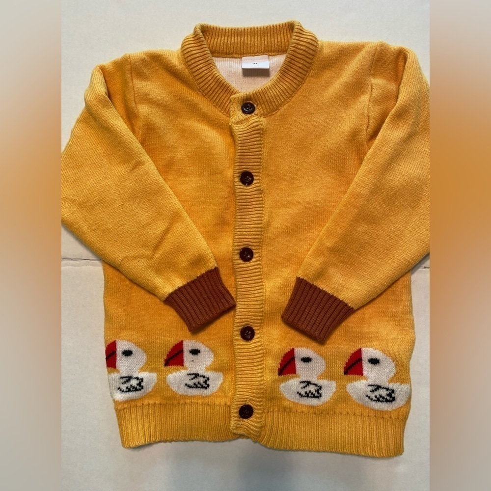Jiagmen YueHua Thick Knit Yellow White Duck Childs Sweater Size 3Y